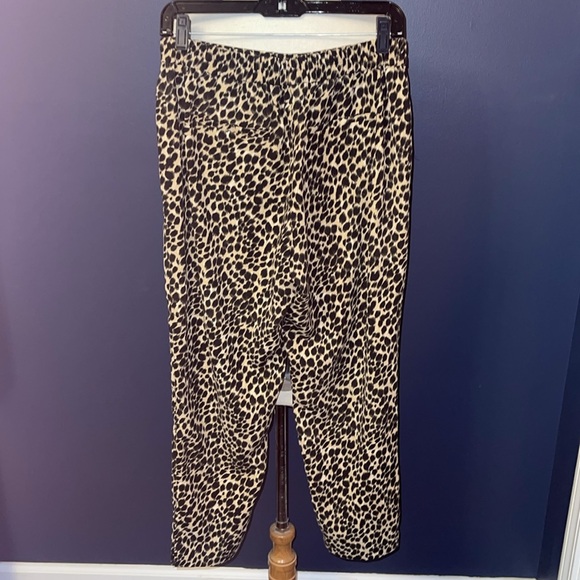 J. Crew Pull On Leopard Print Pants with Pockets Size 6 - Picture 2 of 3